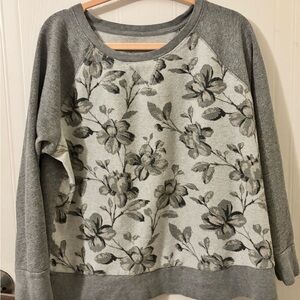 St. John's Bay Gray Floral Sweatshirt